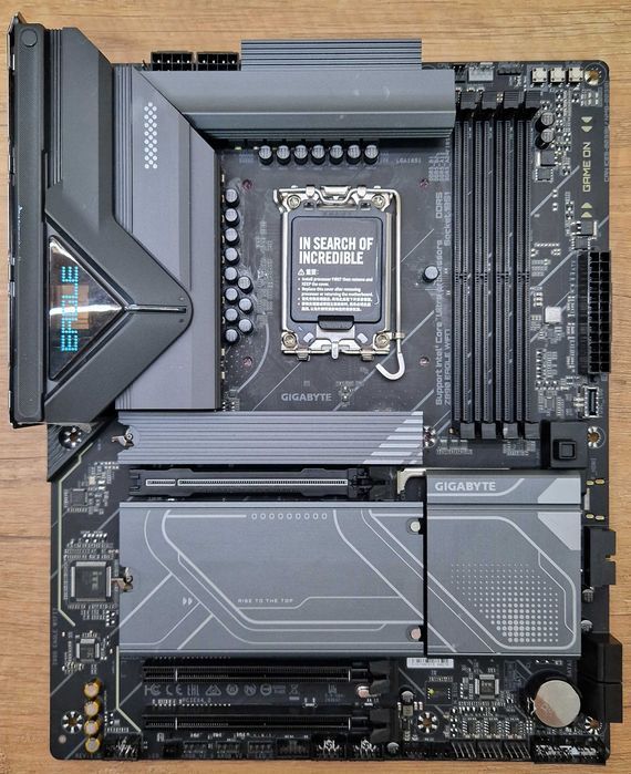 Płyta główna ATX Gigabyte Z890 EAGLE WIFI7 box gwarancja nr. 555979