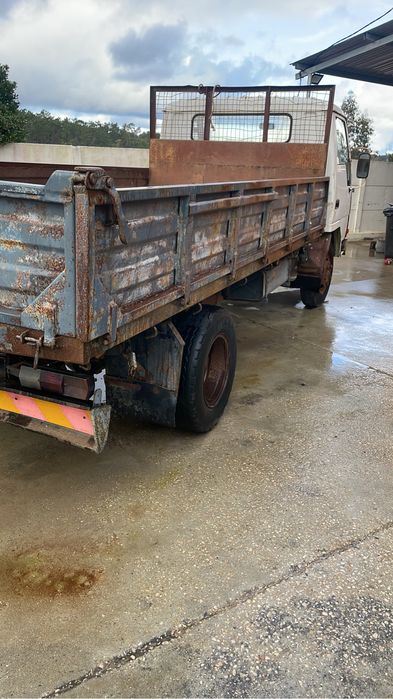 Recolha entulho,madeira vários serviços de camiao