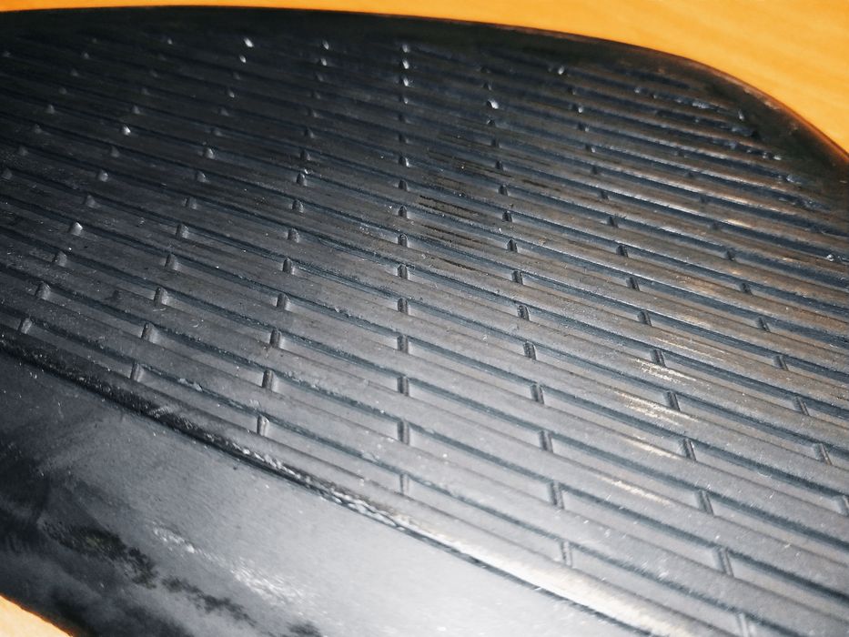 Накладки на бензобак МТ Дніпро Днепр гумові резинові бокові