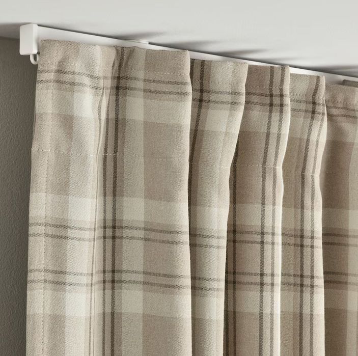 Cortinados Ikea semiopacos - HÄGGVECKMAL