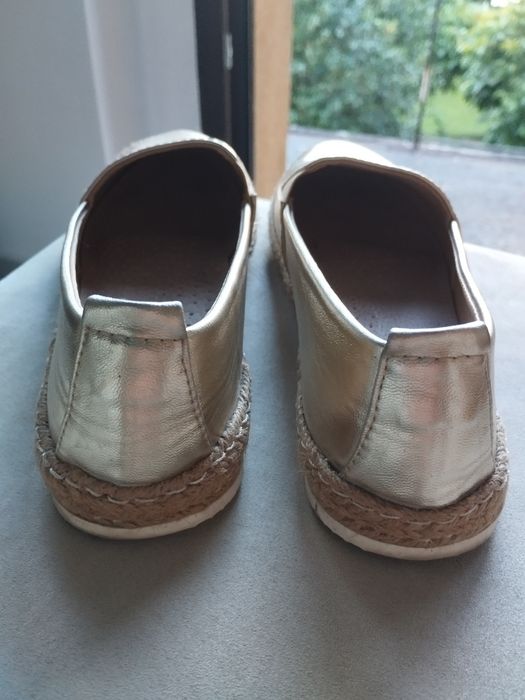 Buty mokasyny złote r. 38 idealne na wiosnę