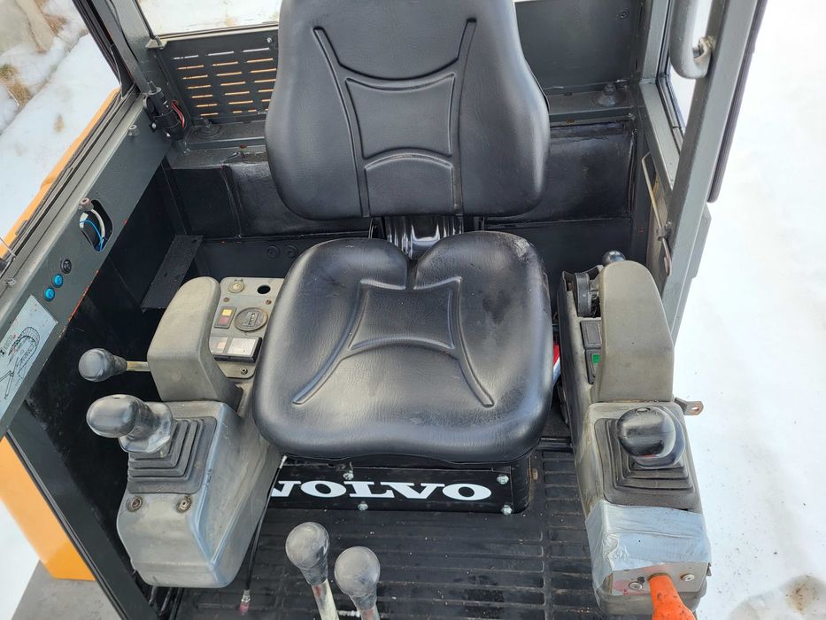 Minikoparka  Pel - Job  Volvo 2.6 T