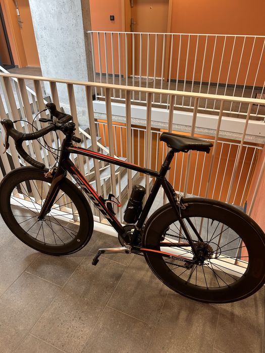 Scott Speedster 30 rama 54 koła karbonowe aeron