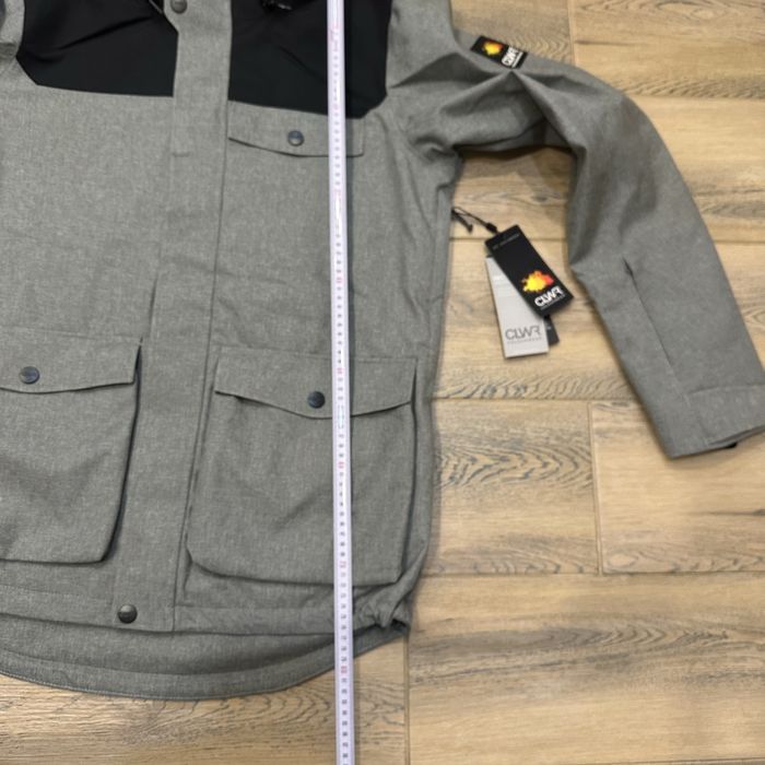 COLOURWEAR. Чоловіча лижна куртка. Оригінал..Швеція. Нова. Розмір М