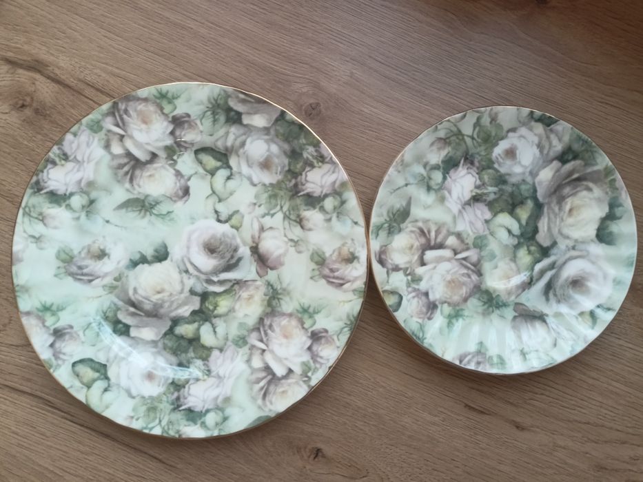 Maxwell & Williams “Misty Rose” dwa talerze porcelana