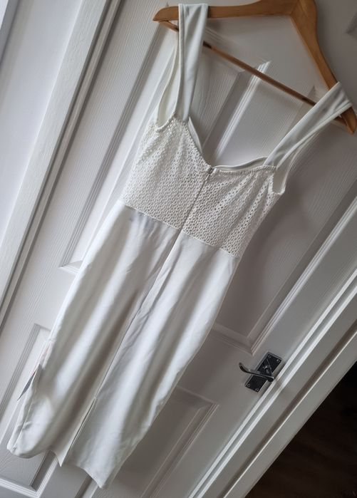 Asos biala gorsetowa sukienka elegancka rozmiar M
