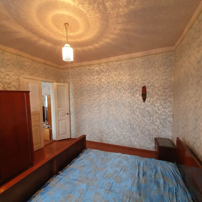 Продаж будинку . М.Тараща