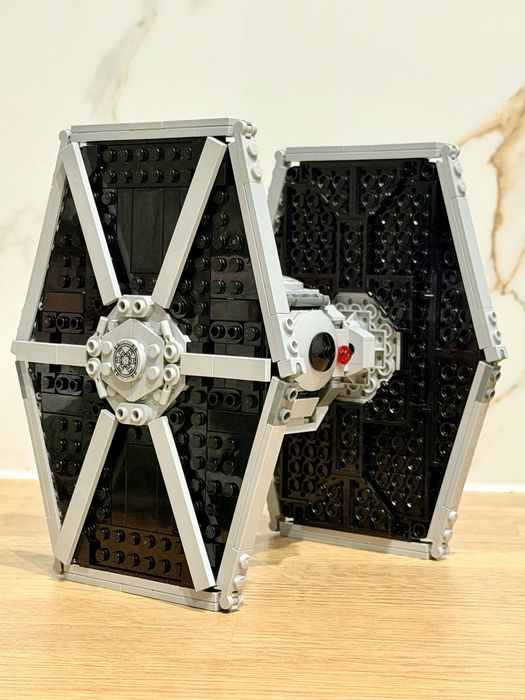 Lego Star Wars 75300 Imperialny Myśliwiec TIE