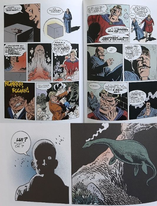 Livro de banda desenhada de Martin Mystère a cores, em italiano