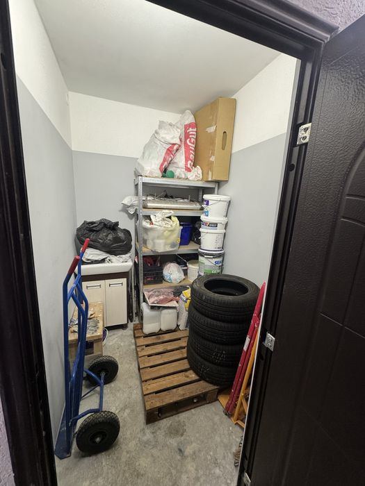 Продаю кладовку