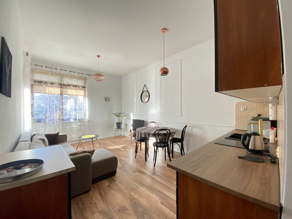 2 pokoje z tarasem na Czarnym Dworze - 3100 pln/msc