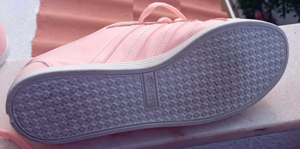 Vendo Adidas ténis cor de rosa Nr 38