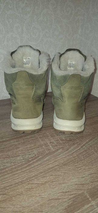 Зимові черевики Jack Wolfskin Queenstown City Texapore Mid W 24,2см