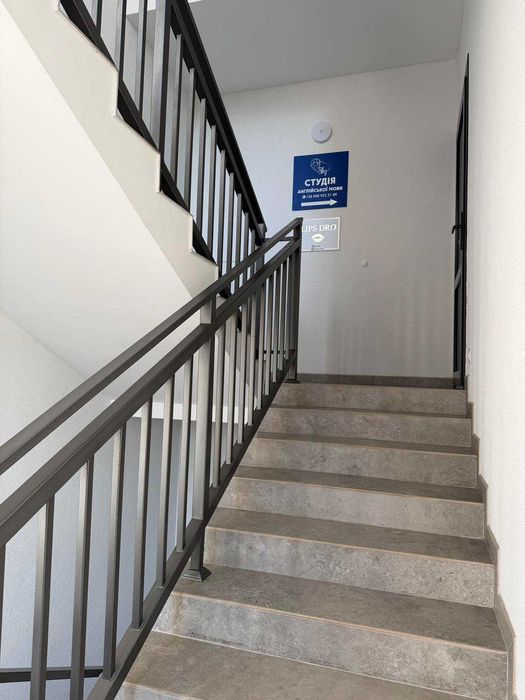 Оренда сучасного комерційного кабінету у самому центрі Дрогобич!