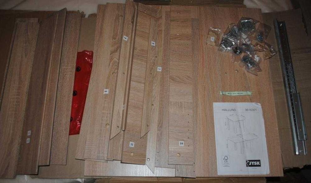 Стіл обідній HALLUND 80x80/160см дуб ЮСК. Розкладний.