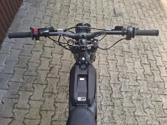 surron light bee model 2025