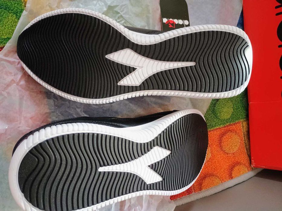 Czarne sneakersy diadora 40,5 wkładka ok 26, 5 cm