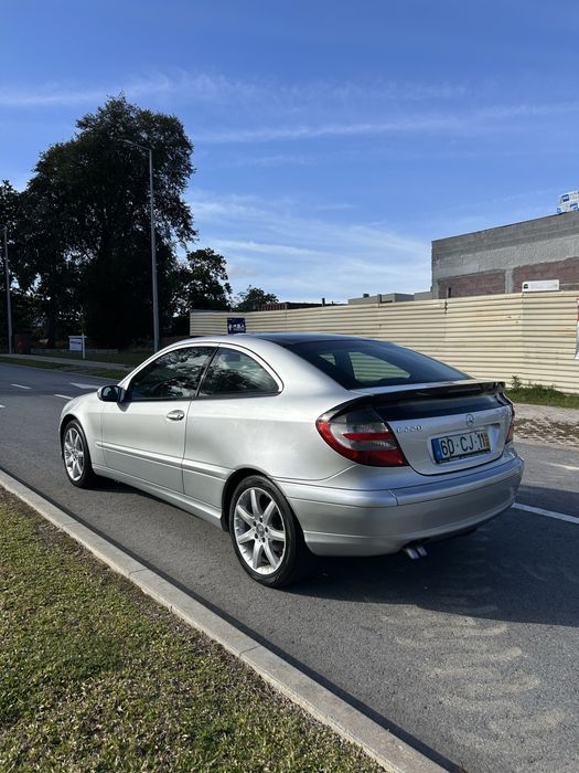 Mercedes-Benz C 220