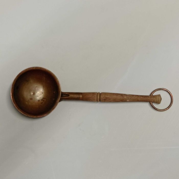 Miedziana chochla, czerpak