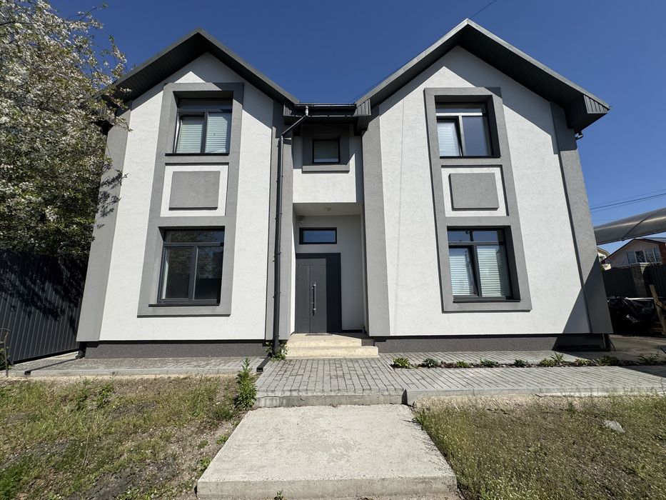 Продаж 5 кім. будинку 248 кв.м. Дачі Осокорки 6 км.