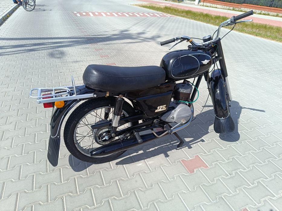 WSK 125 M06 B3 Garbuska