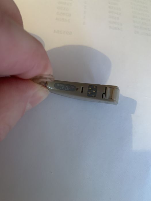 Продается слуховой аппарат WIDEX.