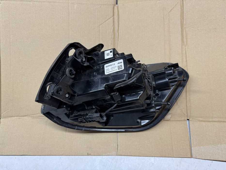 JEEP COMPASS lift lampa tylna lewa lh europa