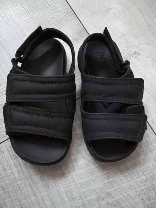 Sandały dziecięce Zara rozmiar 22