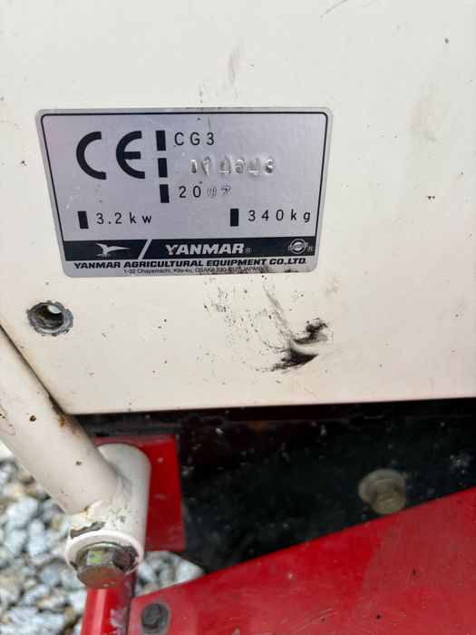Wozidło gąsienicowe Yanmar 600kg Taczka