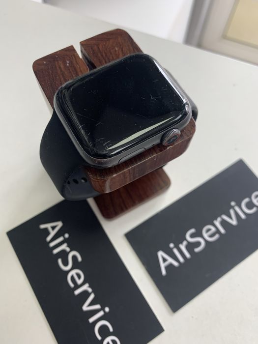 Оригінальні Apple Watch Series 4 44 mm