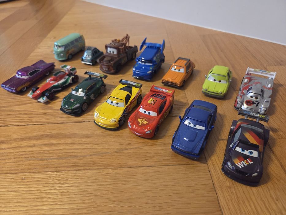 Pixar Cars Samochody resorówki Zygzak McQueen
