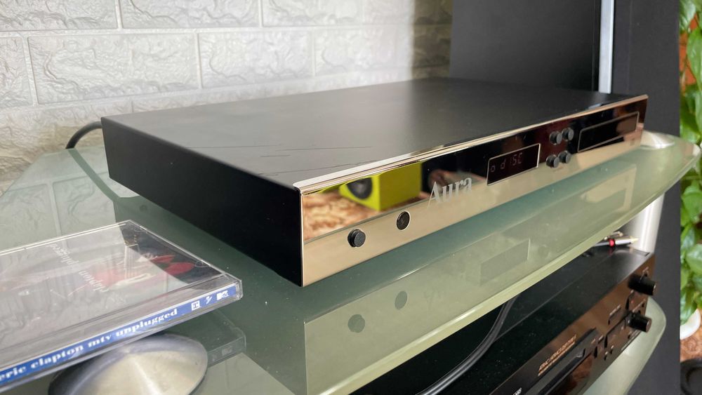 CD проигрыватель Aura CD-100