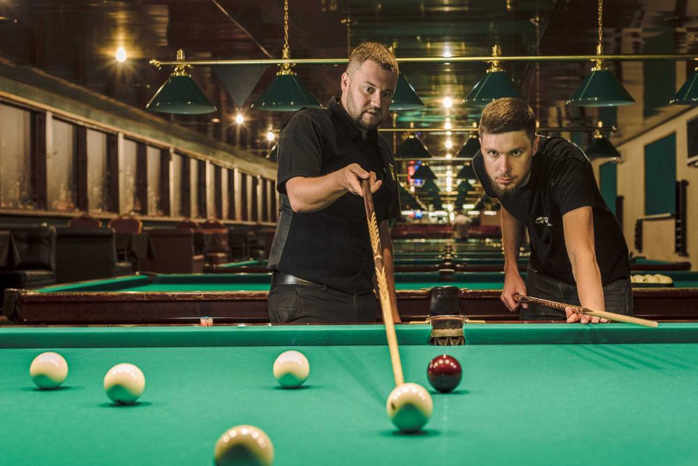 Тренер по Більярду