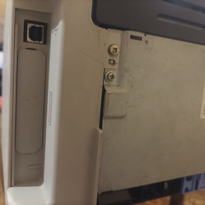Принтер HP lj1010