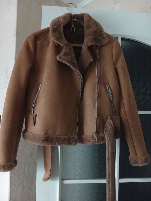 Куртка замшева коротка