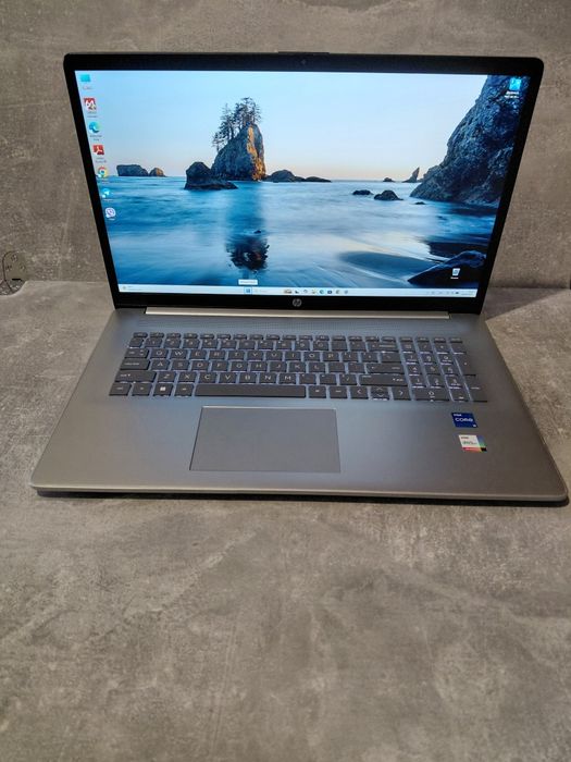 2023 року випуску ноутбук  HP 17-cn3053cl/i5-1335/DDR4-20/SSDM2-512