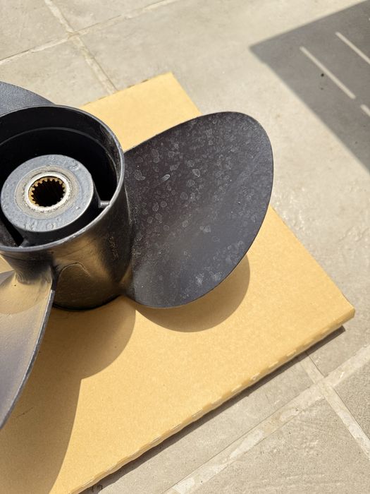 Helice Solas Passo 19 - Direito - 3 Pás