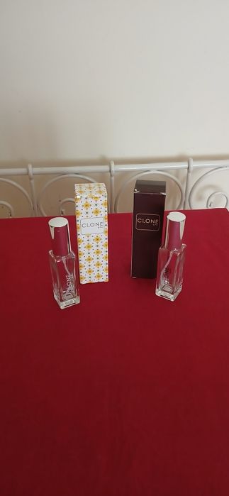 Dois frascos Clone by Ana, vazios