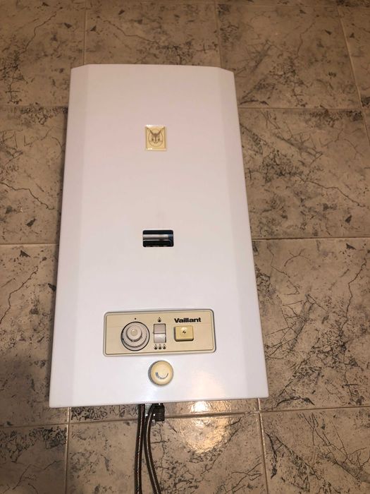 Esquentador Vaillant - Geyser - Mag 275/9 TZV B - (Gás Butano)