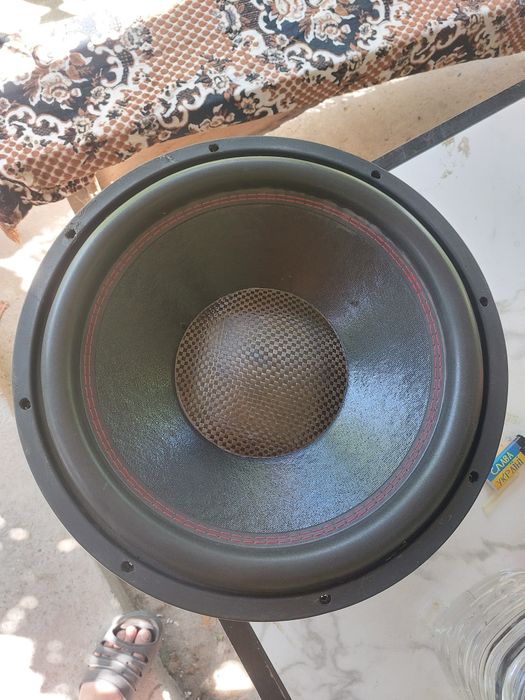 Саб Kicx Gorilla Bass e15