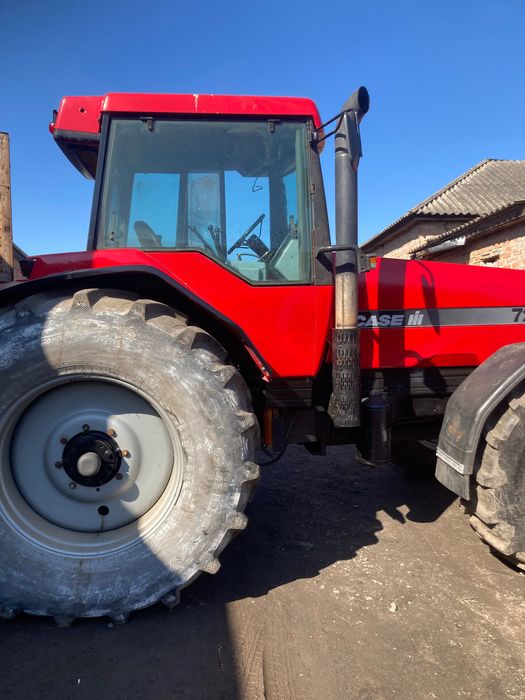 Трактор кейс 7220