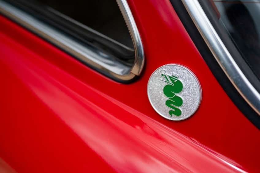 Alfa Romeo 2000 GTV