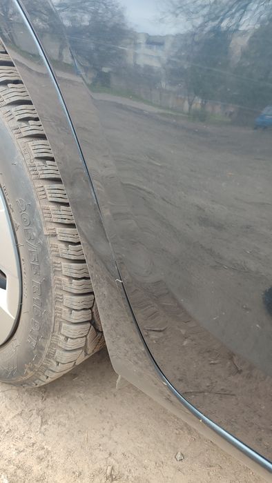 Тойота королла 2013р 1,6