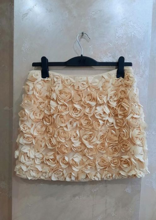 &other stories новая мини юбка в розы