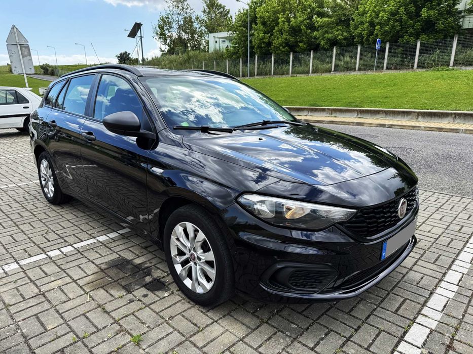 Fiat Tipo Station Wagon 1.4 Turbo Lounge GPL foto 4