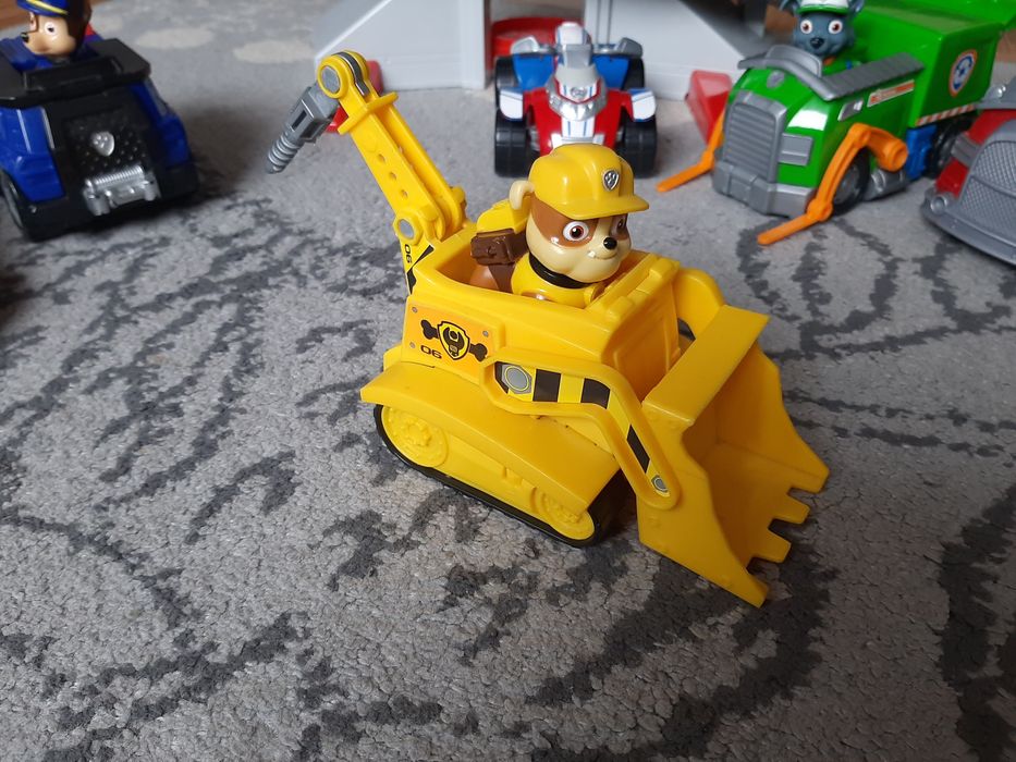 Zestaw Psi patrol z bazą