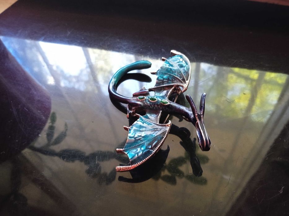 Большая брошь Голубой дракон