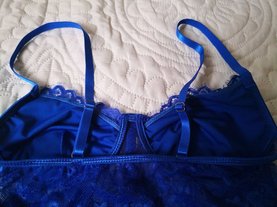 Piękny biustonosz pół gorset chabrowy XS 34 elastyczny gorsecik