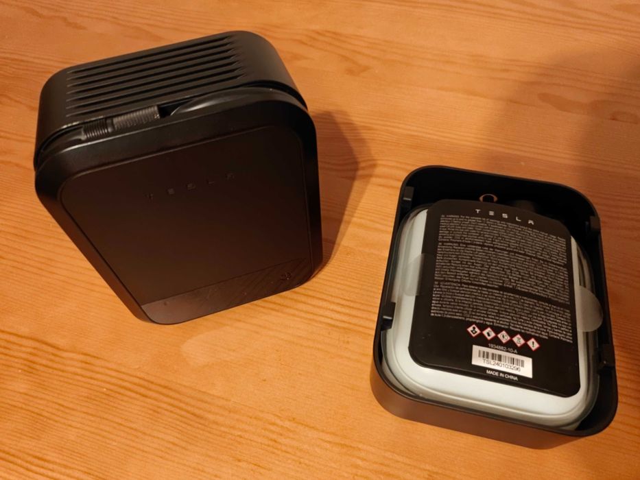 TESLA | Kit de reparação de pneus e compressor de ar