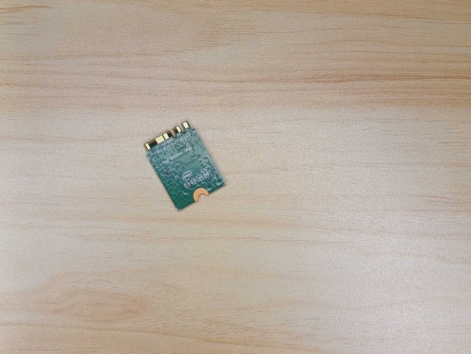 Бездротові швидкості нового покоління: мережева карта Intel AX200NGW (Wi-Fi 6 + Bluetooth 5.2)